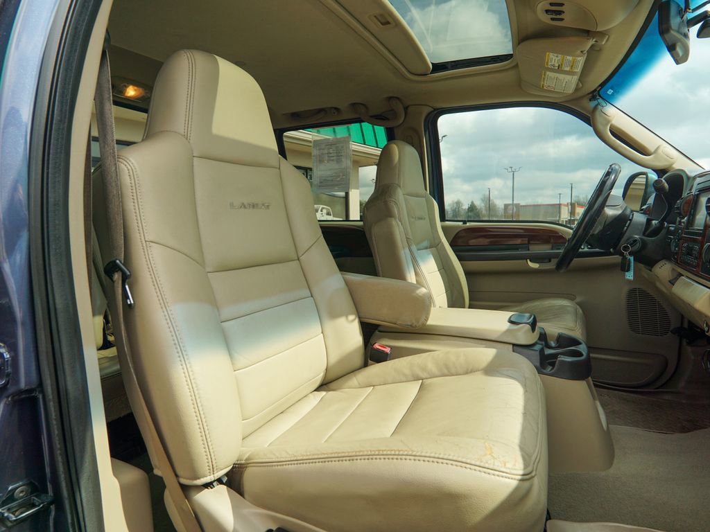 Used 2006 Ford F250 Lariat image 29
