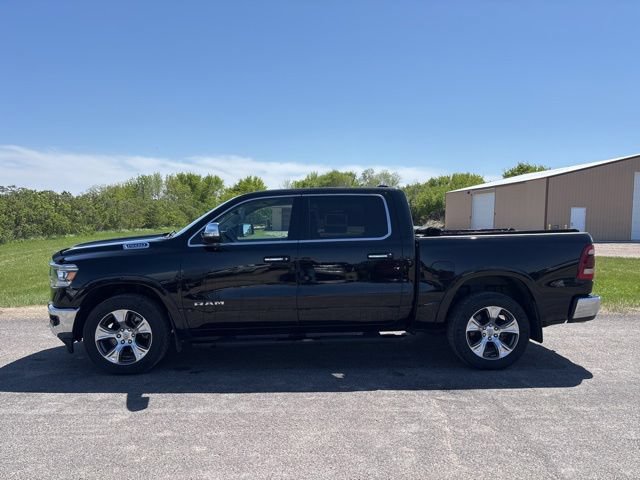 Used 2022 RAM 1500 Laramie AWD/4WD image 3
