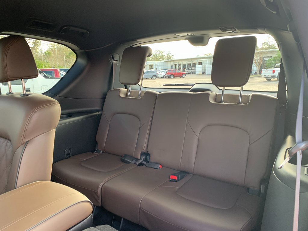 Used 2024 Nissan Armada Platinum w/ Captain's Chairs Package image 34