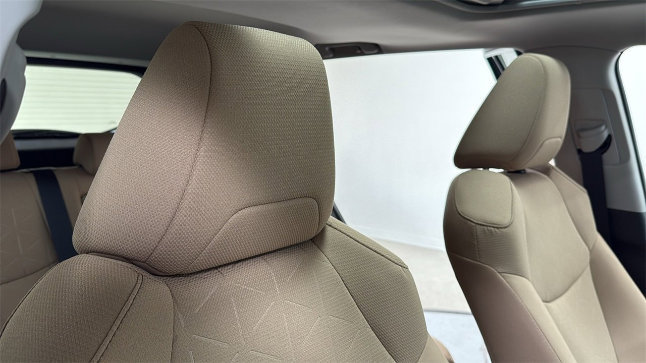 Certified 2025 Toyota RAV4 XLE image 19