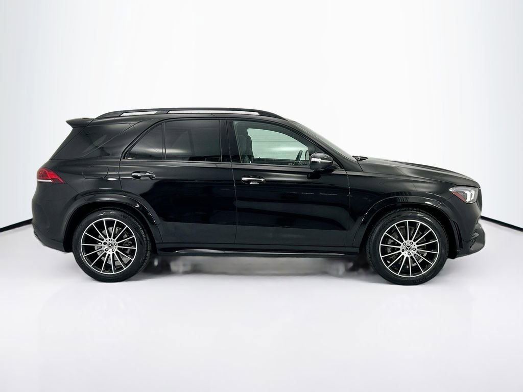 Used 2021 Mercedes-Benz GLE 450 4MATIC image 4