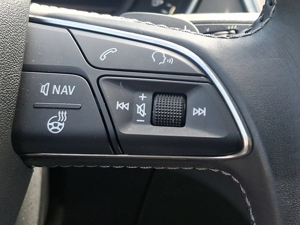 Used 2019 Audi SQ5 Premium Plus w/ Premium Plus Package AWD/4WD image 24