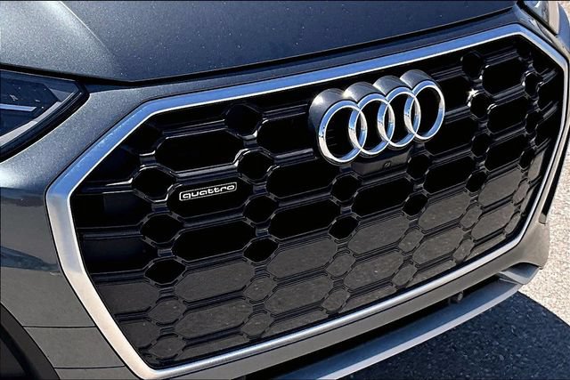 Used 2023 Audi Q5 2.0T Premium Plus w/ Premium Plus Package AWD/4WD image 30
