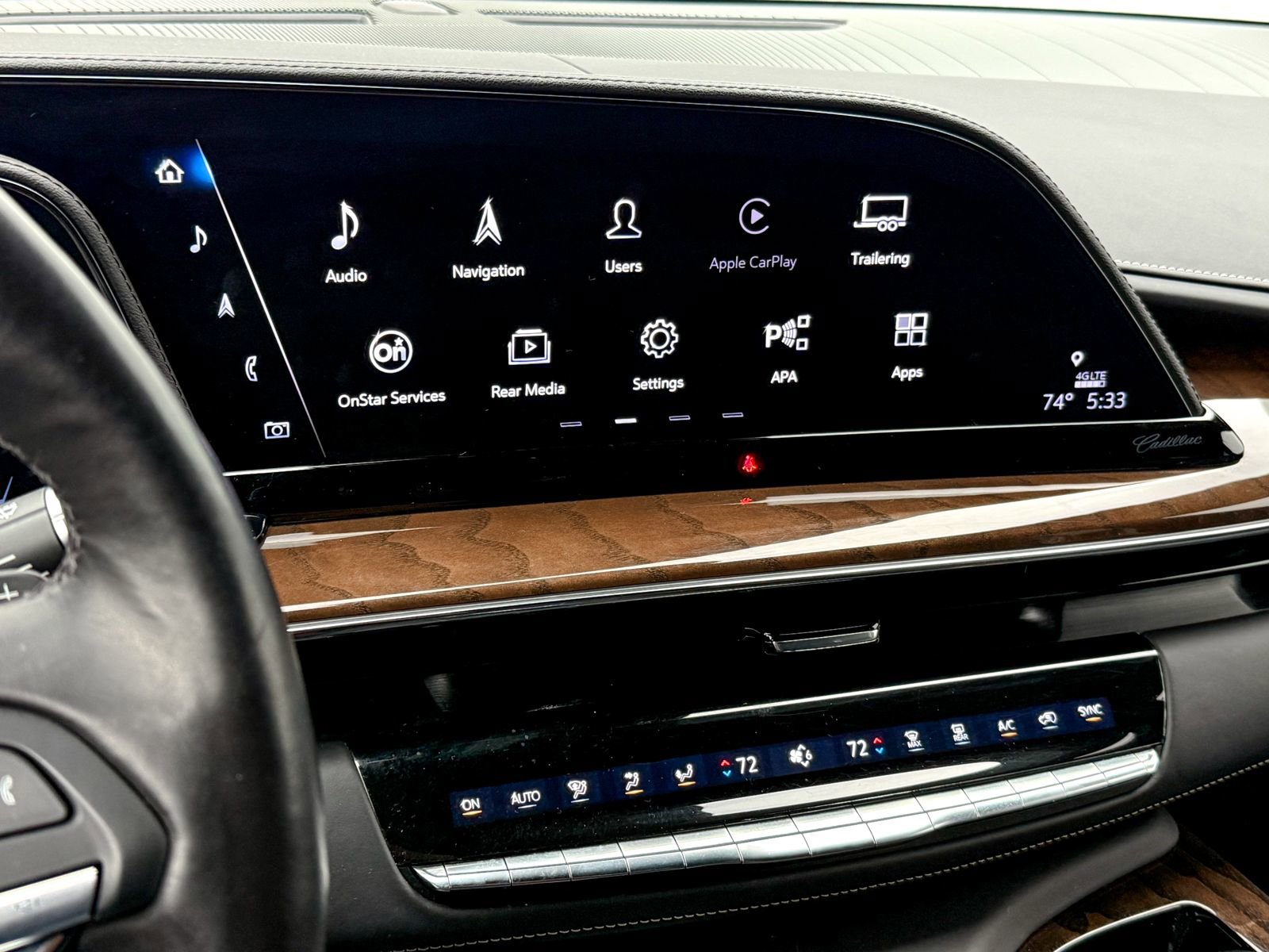 Used 2023 Cadillac Escalade Sport Platinum image 21