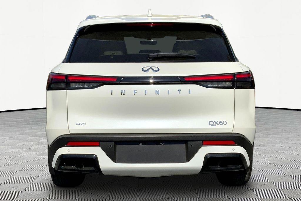 Used 2023 INFINITI QX60 Luxe image 6