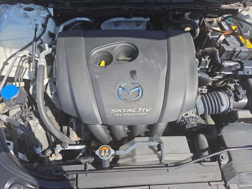 Used 2017 MAZDA MAZDA6 Touring FWD image 12