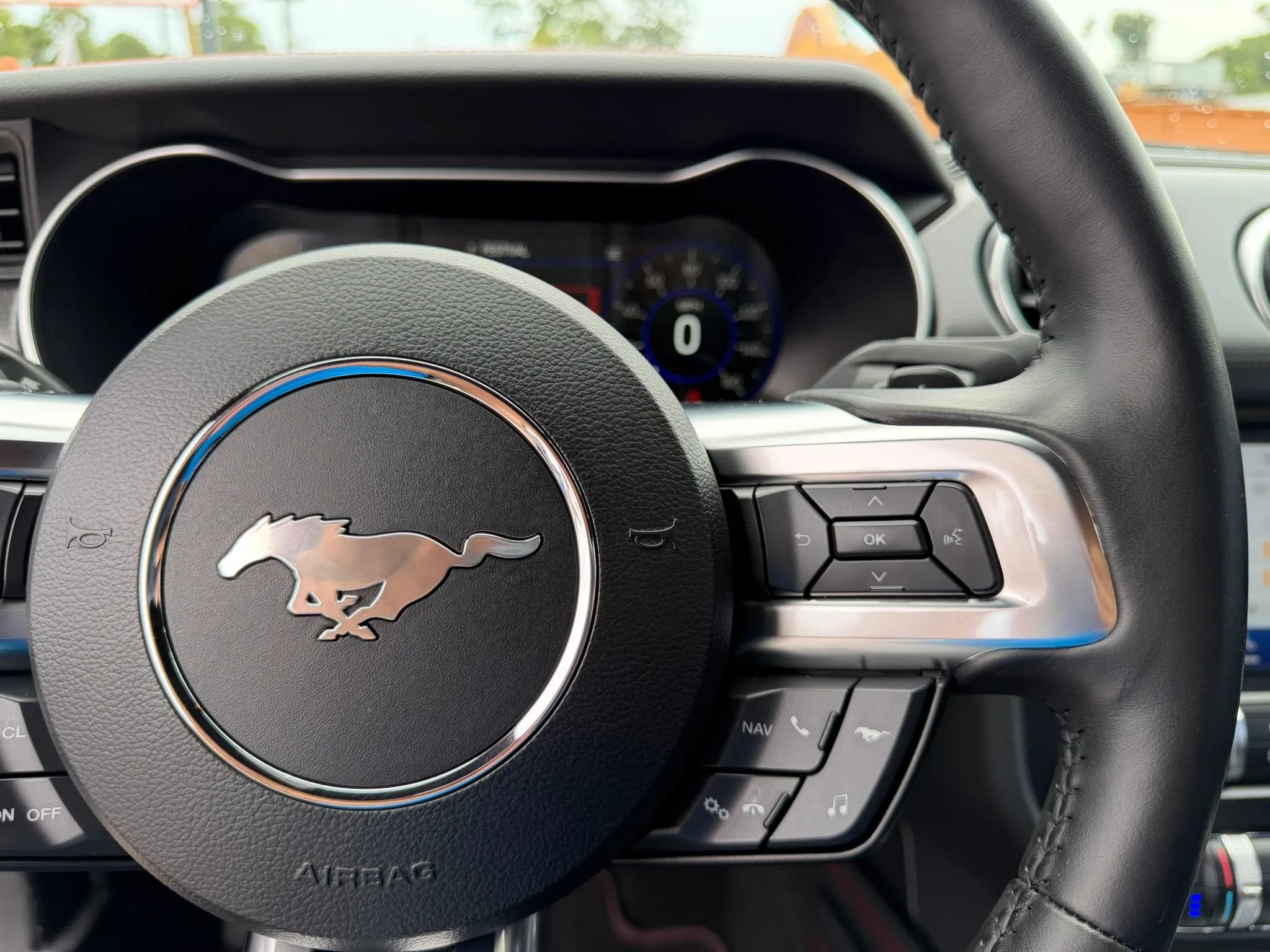 Used 2019 Ford Mustang GT Premium w/ Equipment Group 401A RWD image 29