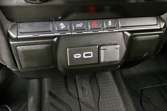 Used 2021 Chevrolet Silverado 1500 Custom Trail Boss image 34