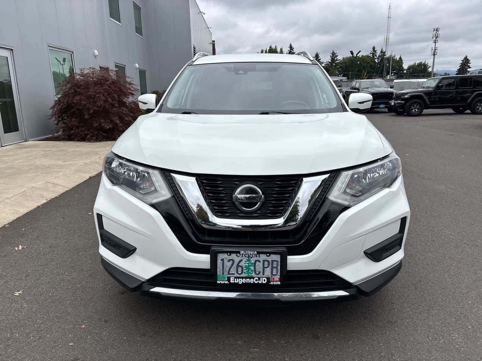 Used 2019 Nissan Rogue SV FWD image 6