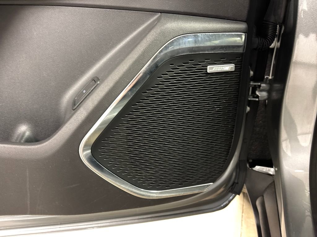 Certified 2025 GMC Acadia Elevation image 25