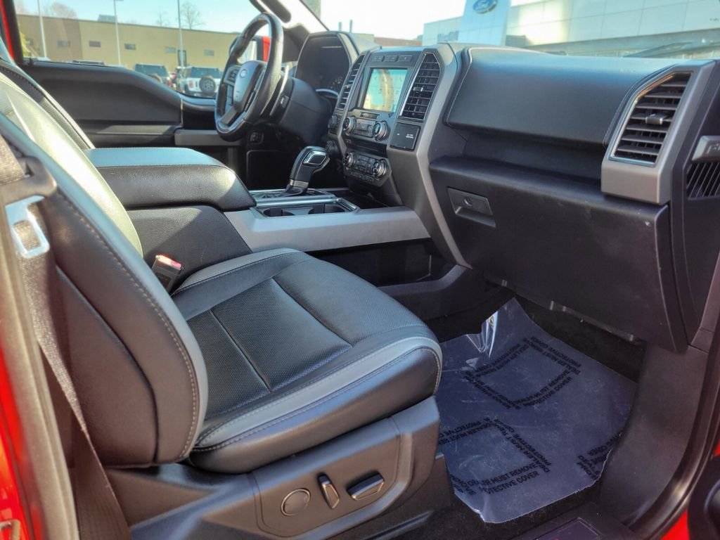 Used 2018 Ford F150 Raptor w/ Equipment Group 802A Luxury image 9