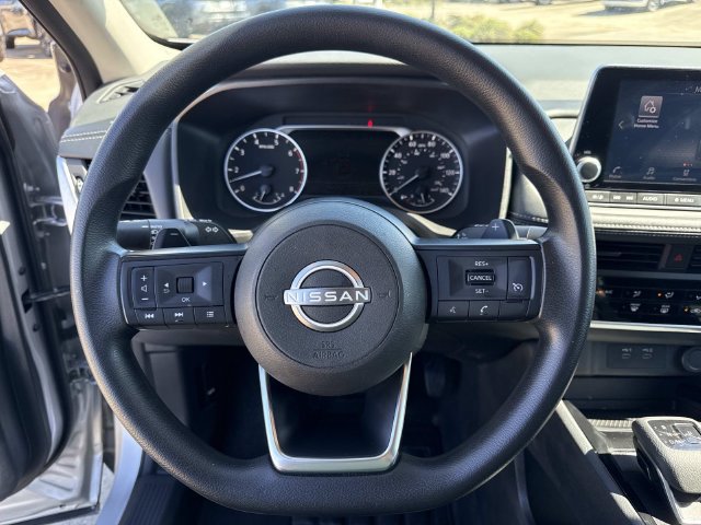 Used 2024 Nissan Rogue S AWD/4WD image 27