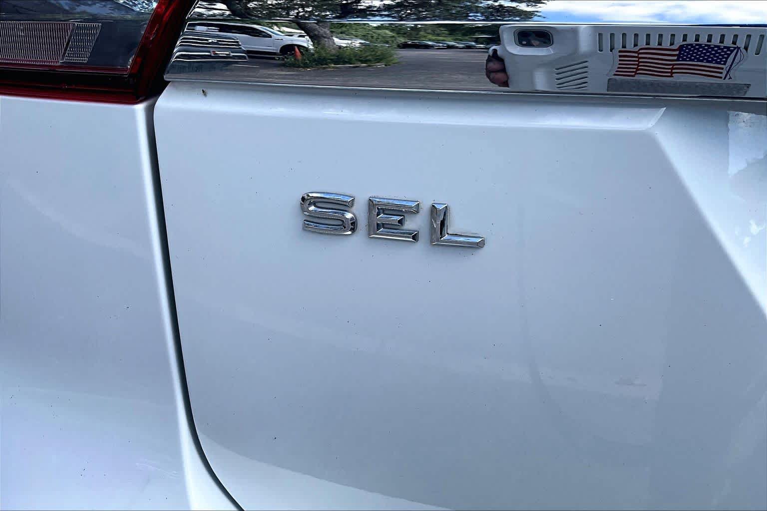 Used 2018 Volkswagen Atlas SEL w/ R-Line Package FWD image 10
