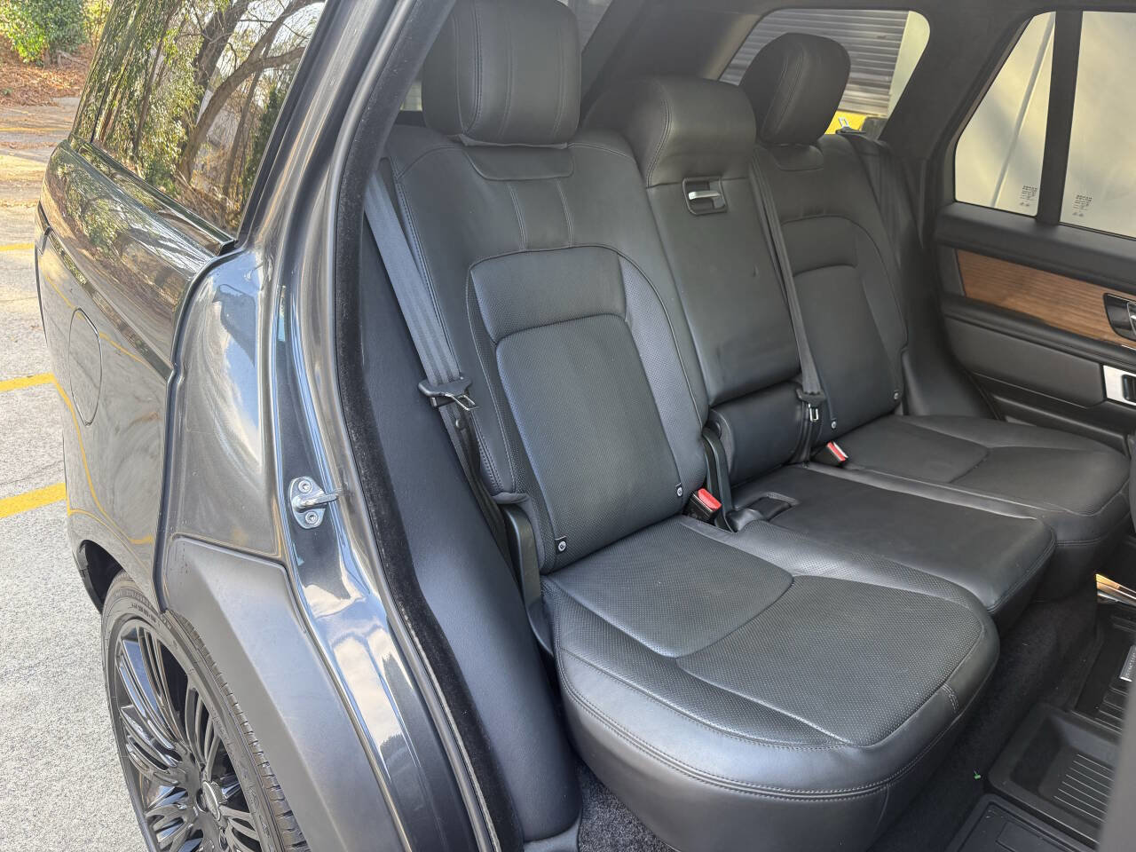 Used 2018 Land Rover Range Rover Supercharged image 21