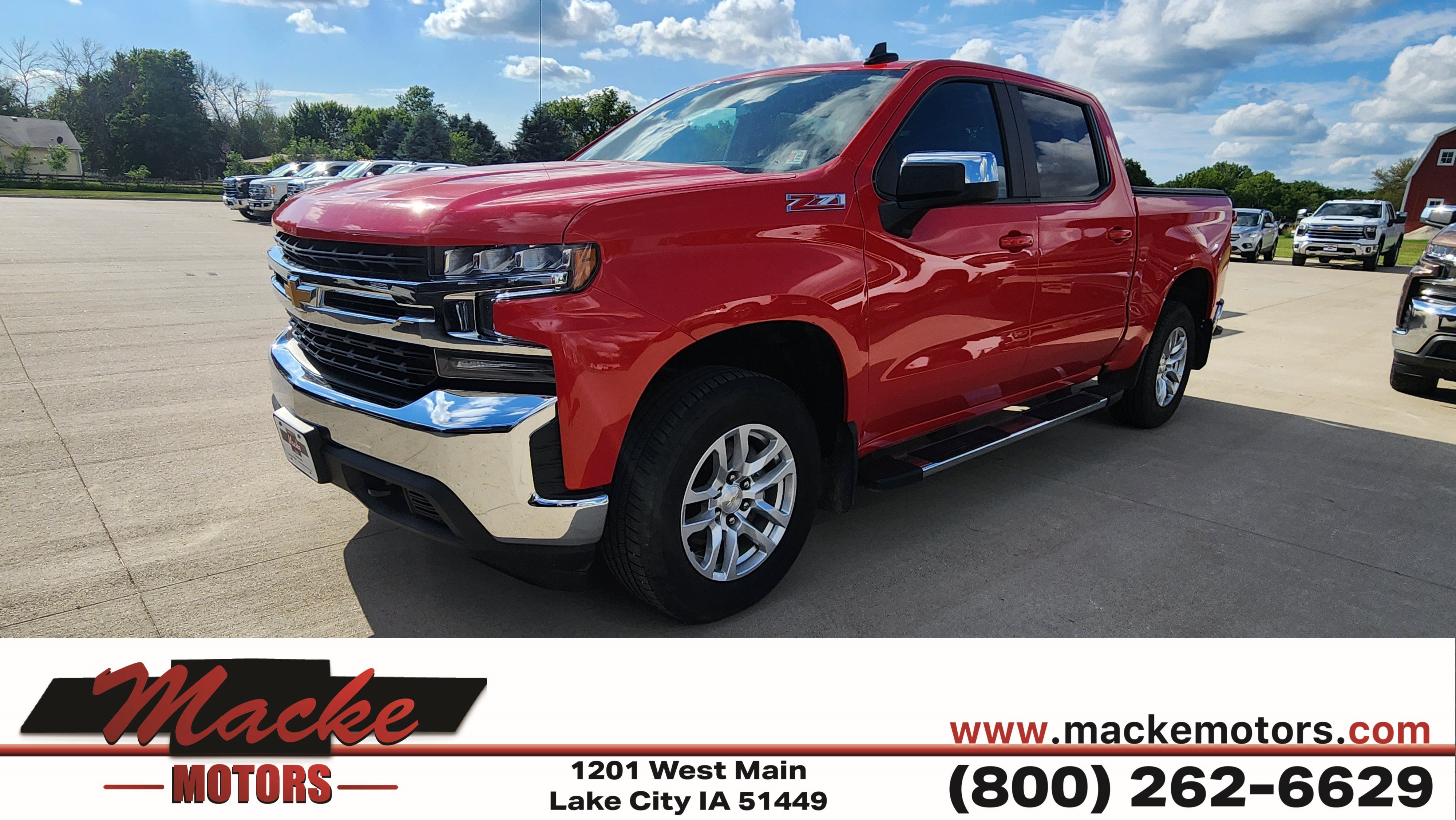 Certified 2021 Chevrolet Silverado 1500 LT w/ Z71 Off-Road Package AWD/4WD image 1