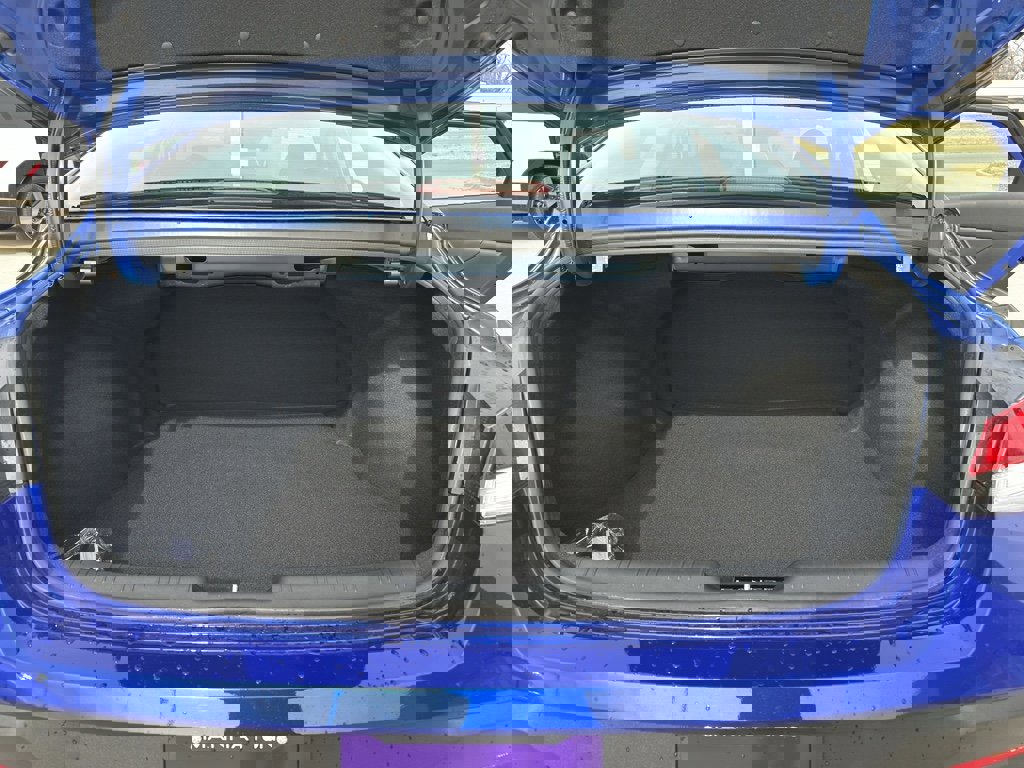 New 2026 Hyundai Elantra SE image 30