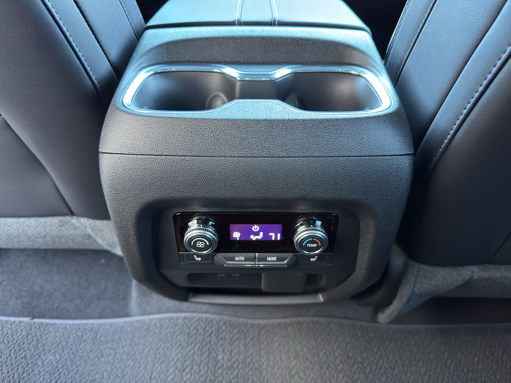 New 2026 GMC Acadia Denali w/ Super Cruise Package image 18