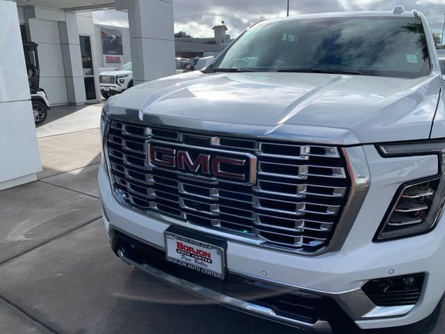 New 2026 GMC Yukon XL Denali AWD/4WD image 3