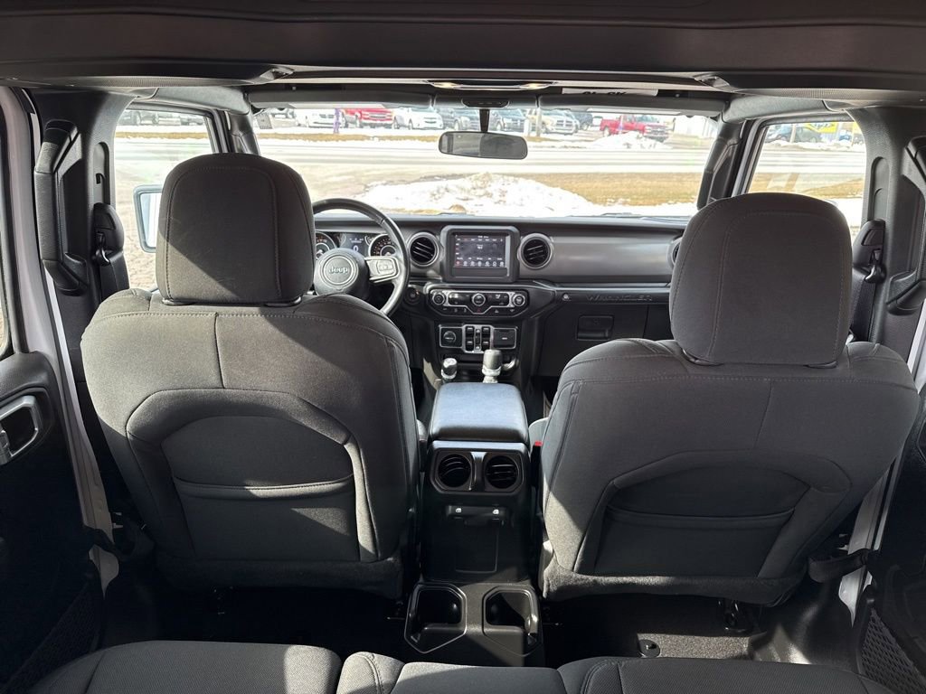 Used 2022 Jeep Wrangler Unlimited Sport image 29