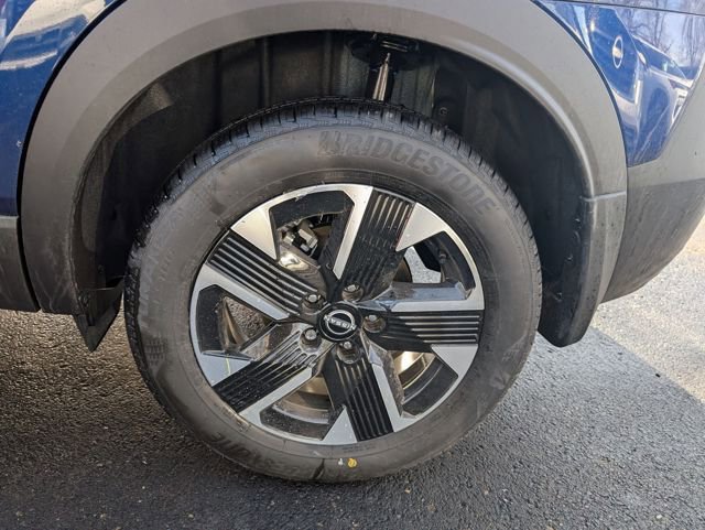 New 2026 Nissan Kicks SV image 25