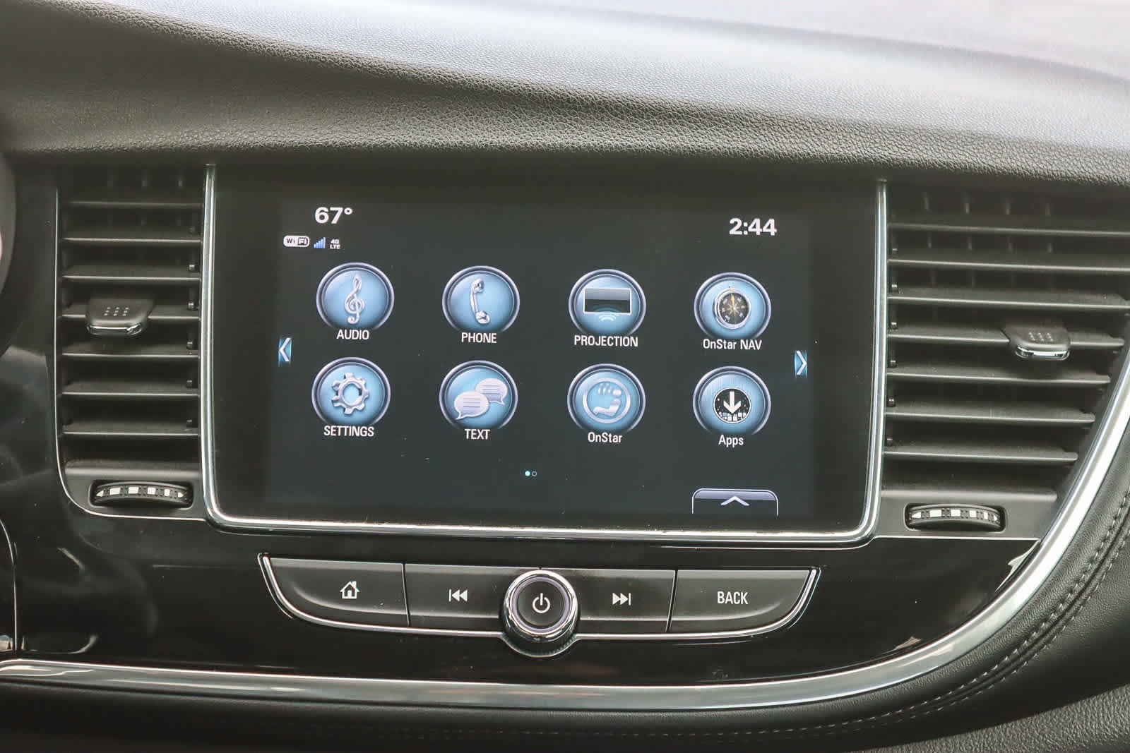 Used 2019 Buick Encore Essence image 13