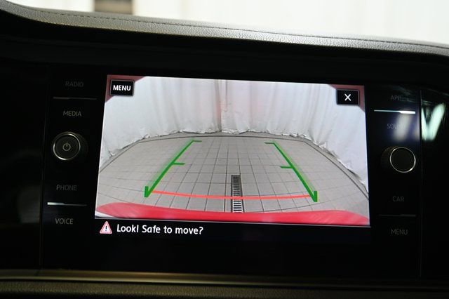 Used 2019 Volkswagen Jetta SEL w/ Cold Weather Package image 6