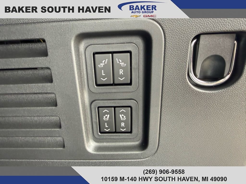 New 2026 Chevrolet Traverse RS w/ LPO, Floor Liner Package image 8