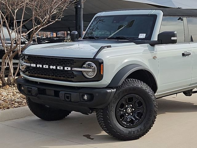 Used 2023 Ford Bronco Wildtrak image 6