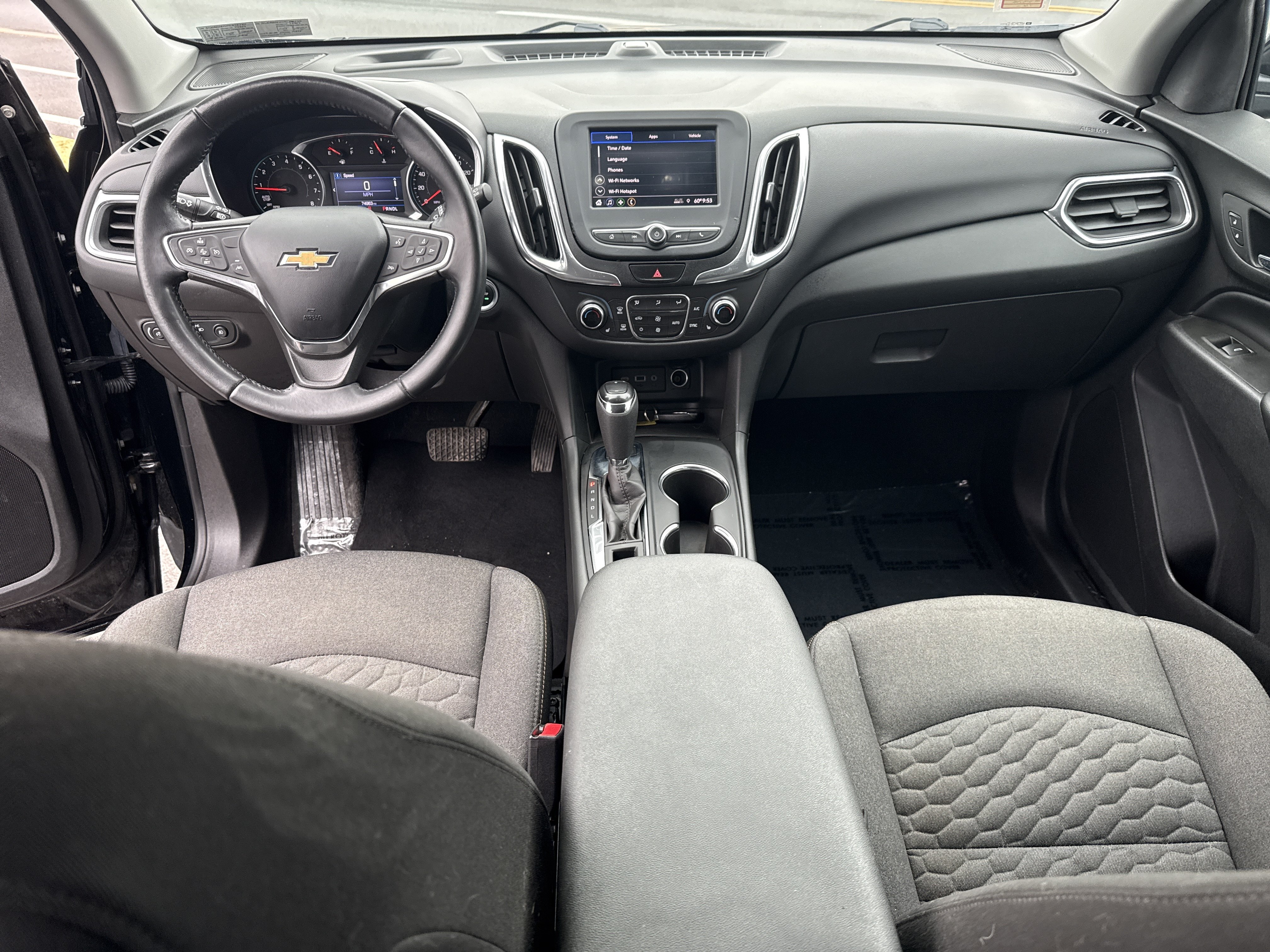 Used 2021 Chevrolet Equinox LT AWD/4WD image 16
