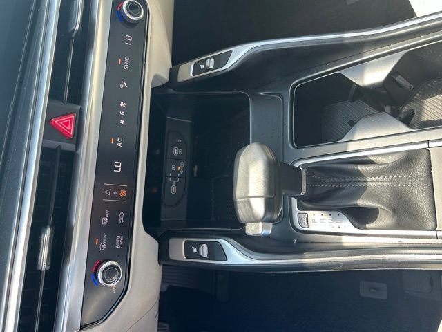 Certified 2026 Kia Sorento S w/ S Panoramic Sunroof Package FWD image 12