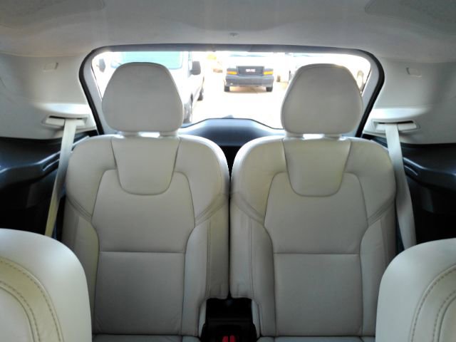Used 2022 Volvo XC90 T8 Inscription AWD/4WD image 36