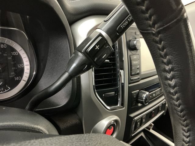 Used 2017 Nissan Titan PRO-4X image 31