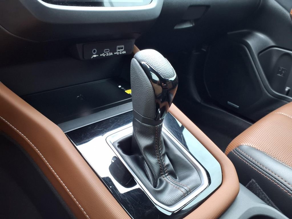 Used 2025 Subaru Forester Touring w/ Protection Package image 28