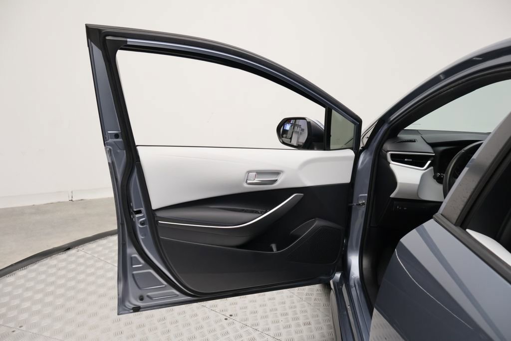 Certified 2021 Toyota Corolla SE FWD image 16