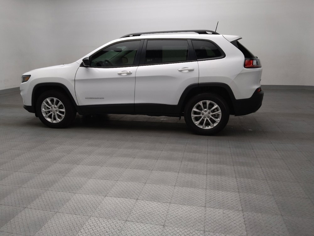 Used 2022 Jeep Cherokee Latitude Lux w/ Sun & Sound Group image 3