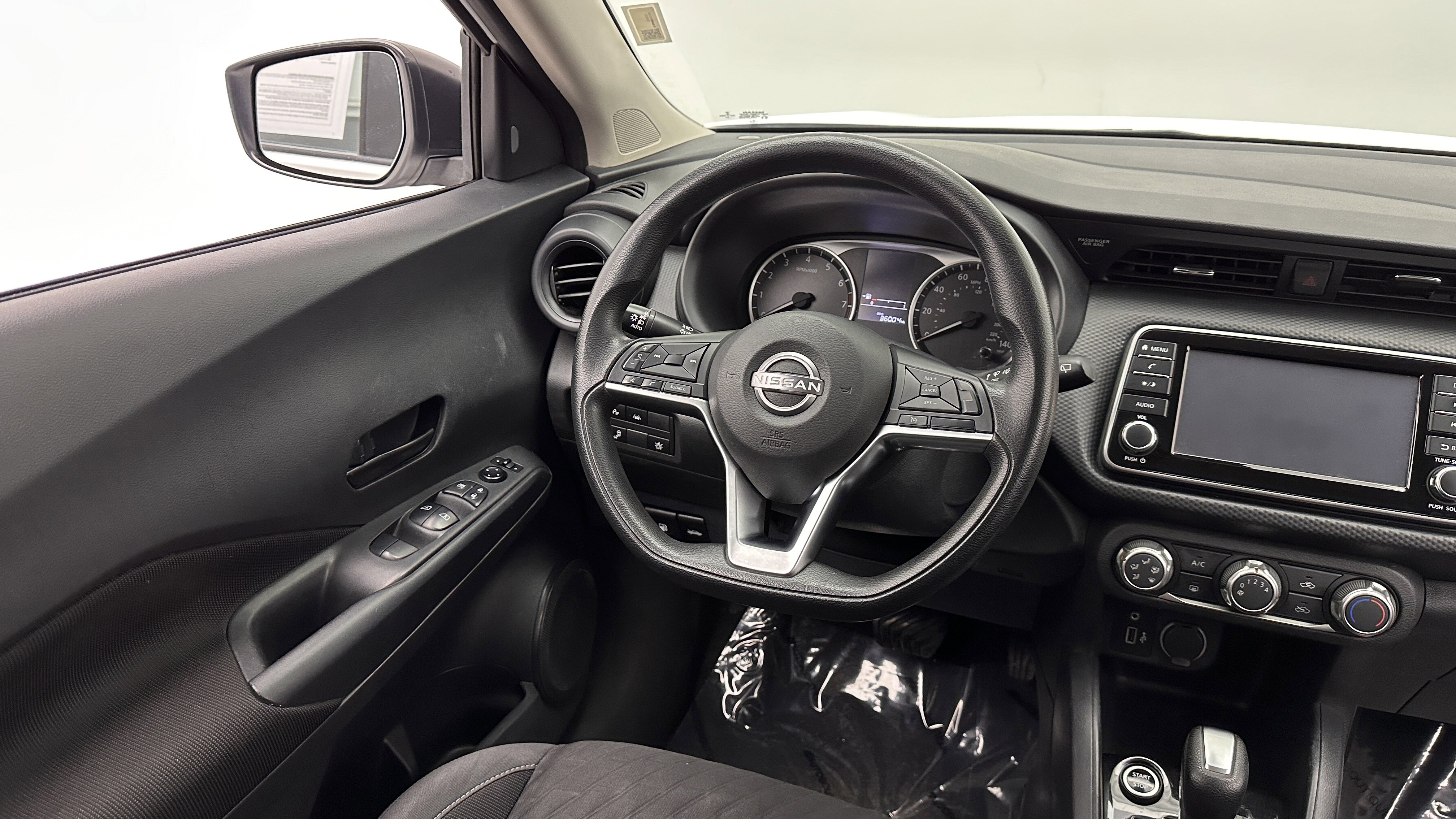 Used 2022 Nissan Kicks S FWD image 25