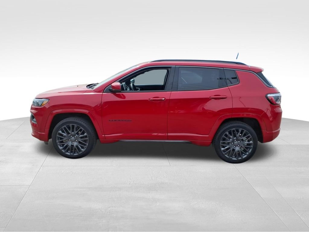 Used 2022 Jeep Compass Limited image 21