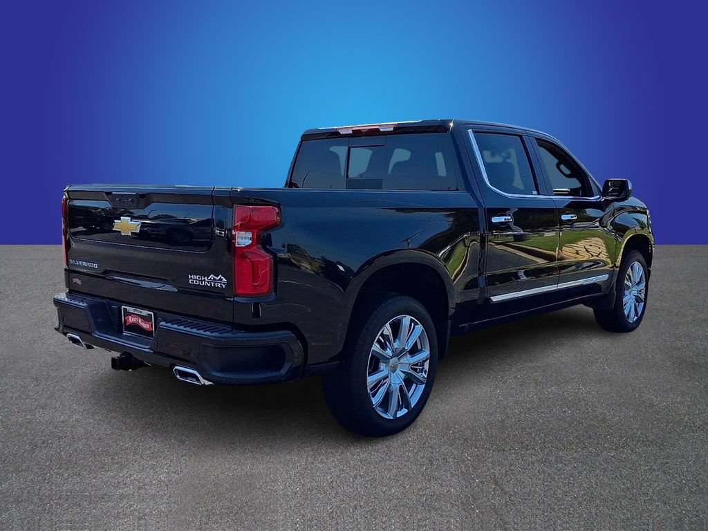 Used 2026 Chevrolet Silverado 1500 High Country w/ High Country Premium Package AWD/4WD image 4