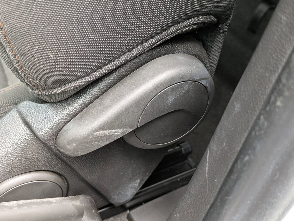 Used 2020 Chevrolet Trax LS w/ Tint and Cruise Package image 21