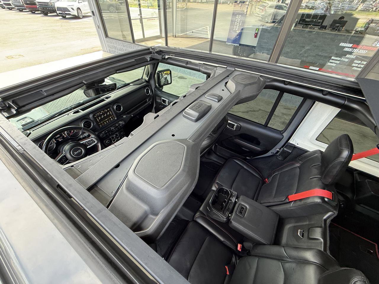 Used 2020 Jeep Wrangler Unlimited Rubicon w/ Quick Order Package 28Y Recon AWD/4WD image 18
