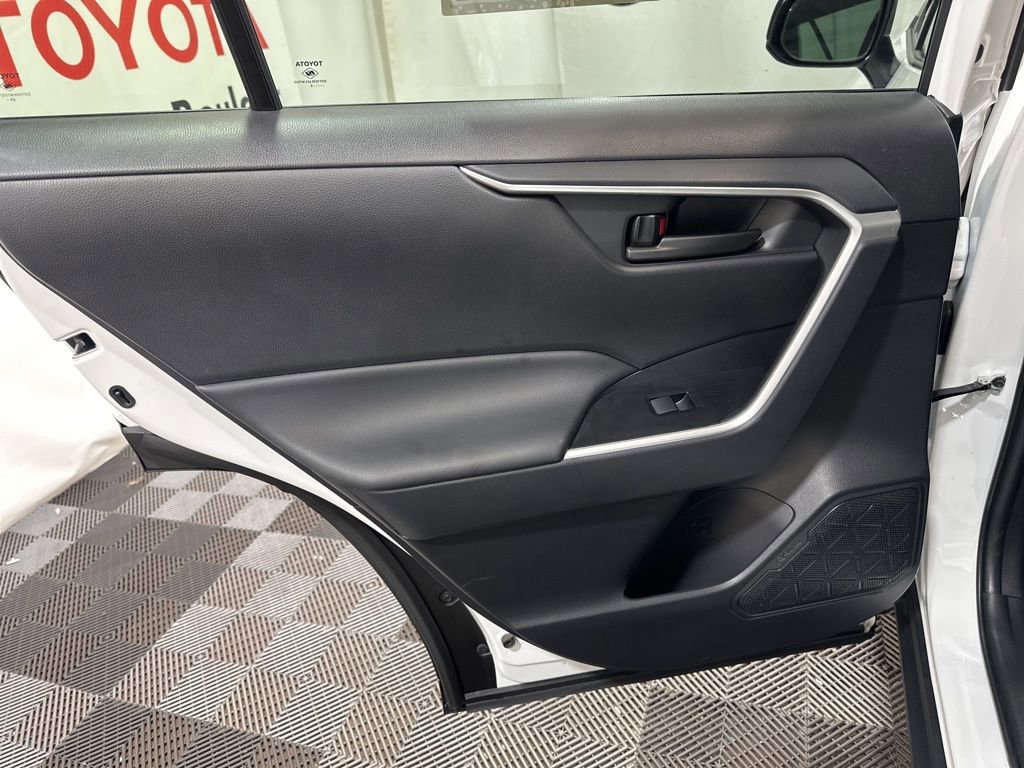 Used 2025 Toyota RAV4 LE image 19