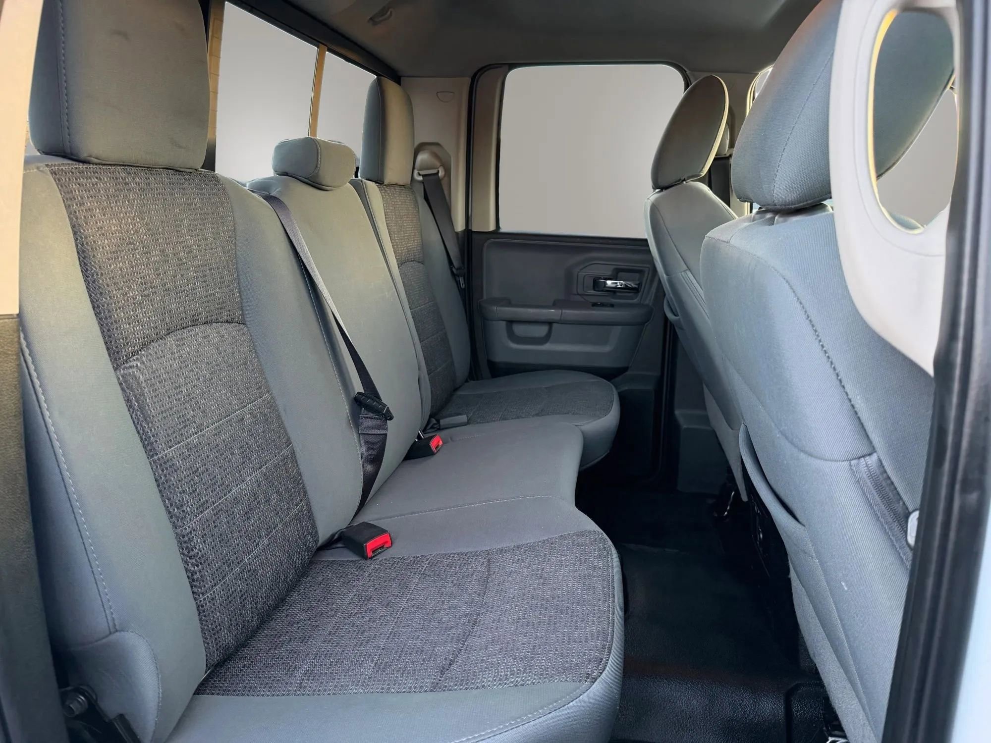 Used 2017 RAM 1500 Classic SLT image 37