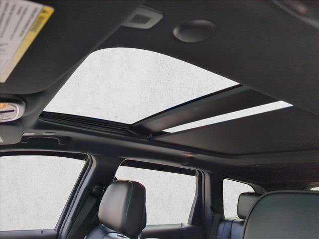 Used 2020 Jeep Grand Cherokee High Altitude AWD/4WD image 15