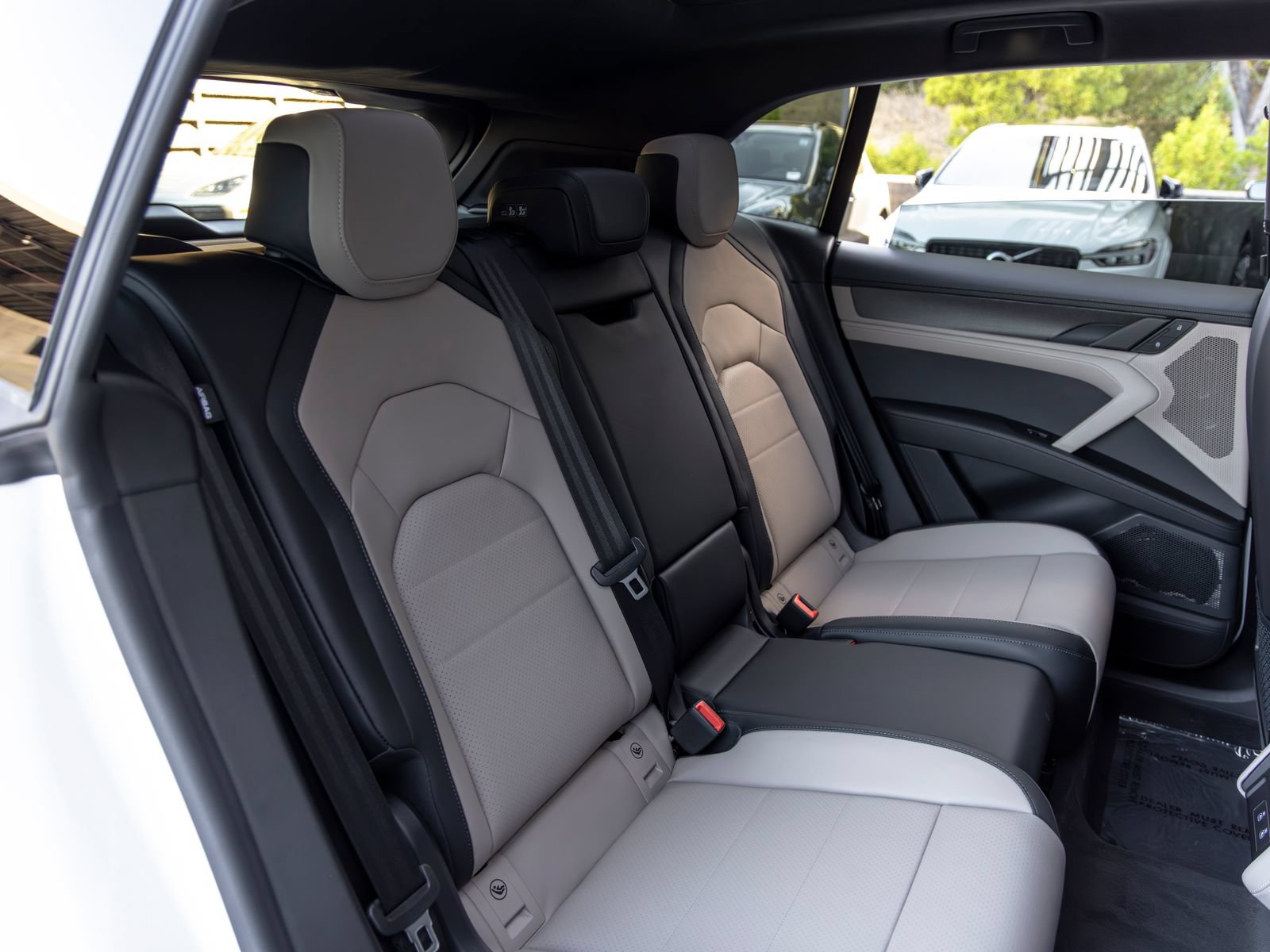 New 2026 Porsche Cayenne Turbo AWD/4WD image 53