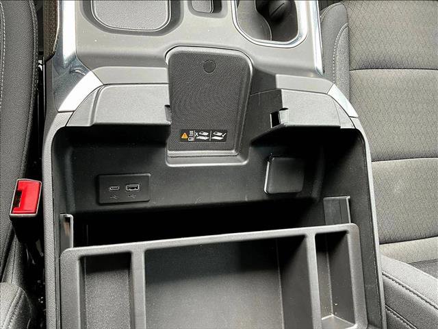 Certified 2025 Chevrolet Silverado 1500 RST w/ Z71 Off-Road Package AWD/4WD image 26