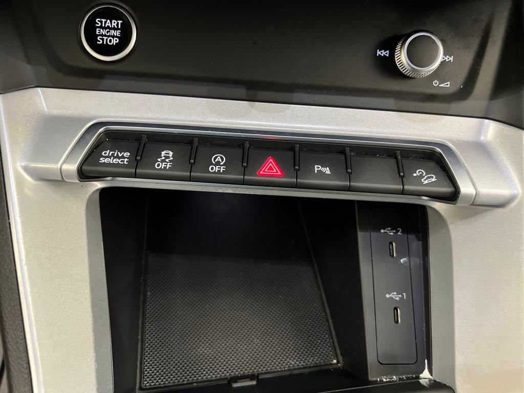Used 2023 Audi Q3 2.0T Premium image 50