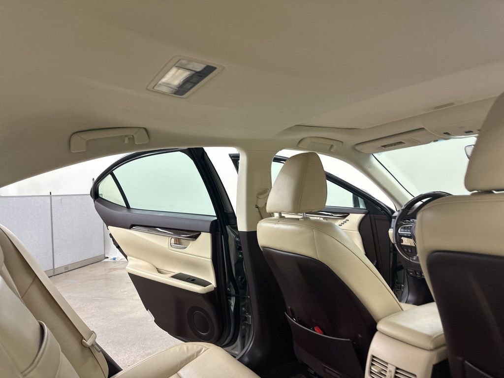 Used 2017 Lexus ES 350 image 21