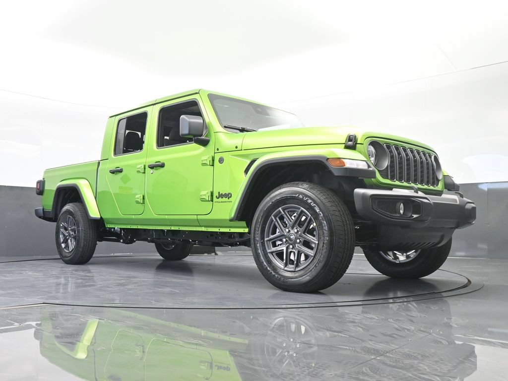Used 2025 Jeep Gladiator Sport AWD/4WD image 57