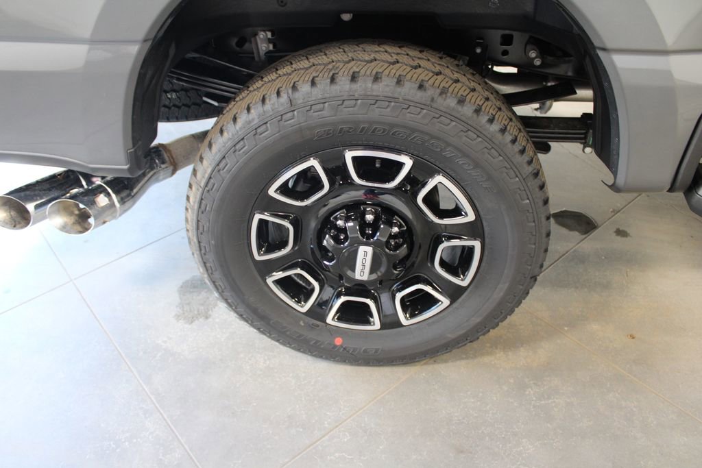 New 2026 Ford F250 Platinum image 62