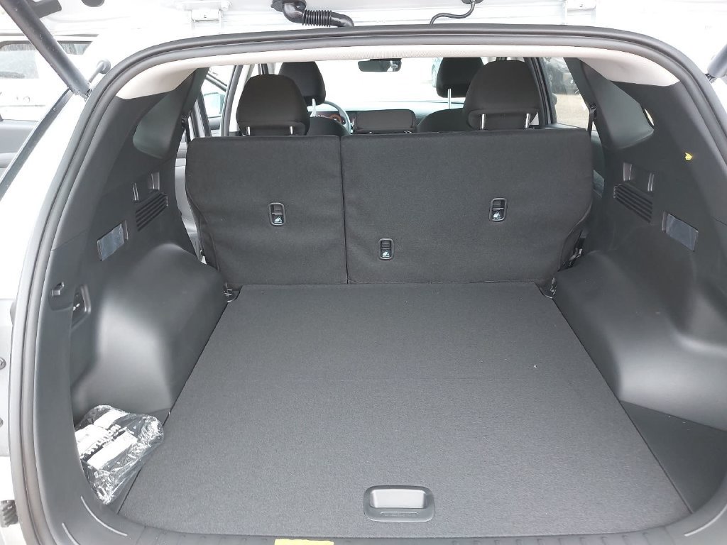 New 2026 Hyundai Tucson SEL FWD image 12
